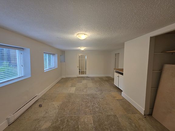 4th image of 3521 W 1st Ave #Basement