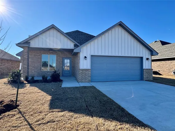 9324 NW 143rd St, Yukon, OK 73099