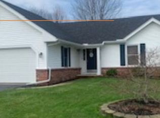 1751 Eaglecrest Rd, Perrysburg, OH 43551