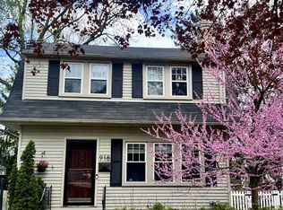 918 Forestdale Rd, Royal Oak, MI 48067