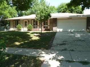 1187 Hunter Dr, Elgin, IL 60120