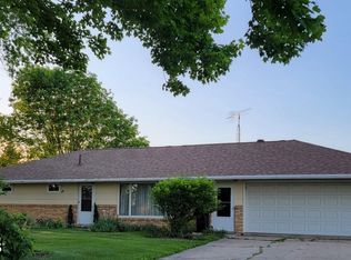 16491 Bluegrass Rd, Ottumwa, IA 52501