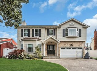 2800 Janet Ave, North Bellmore, NY 11710