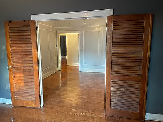 4th image of 5149 47th St #1