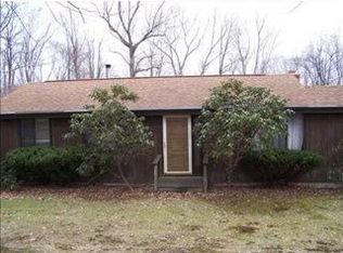 706 Magee Rd, Portersville, PA 16051