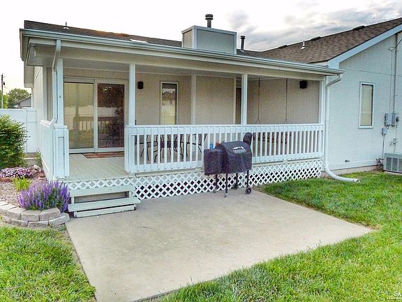 4th image of 1553 Austin Cir