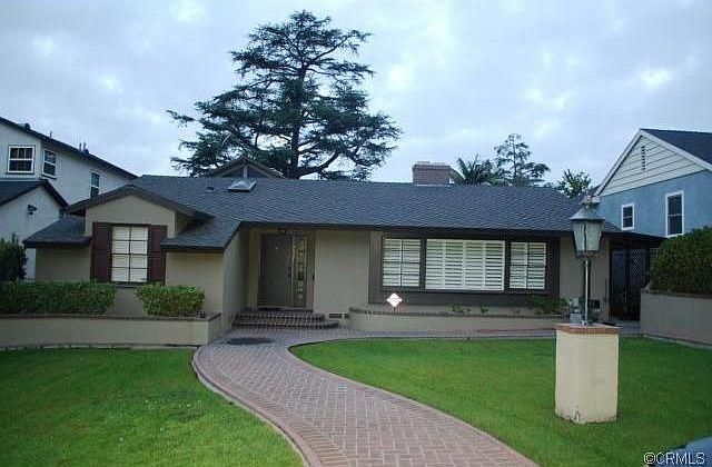 1st image of 5517 Hoover Ave
