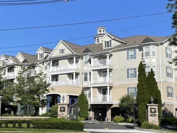 175 Rochelle Ave #124, Rochelle Park Twp., NJ 07662