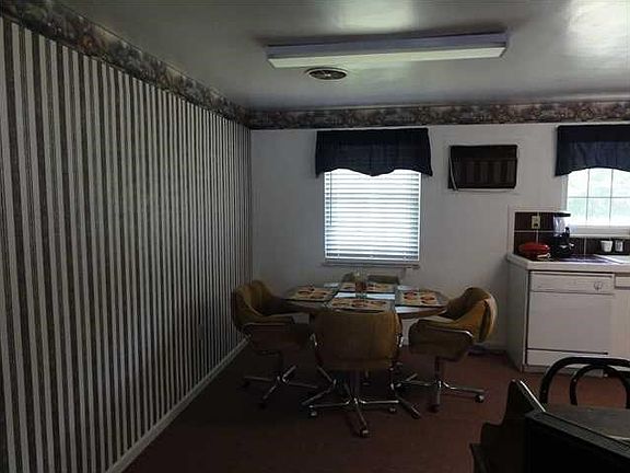5th image of 3905 Dr Martin Luther King Jr Blvd