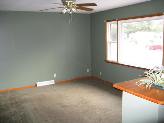 2nd image of 2005 Kimberly Dr