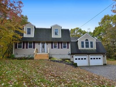 322 SW Main St, Douglas, MA, 01516