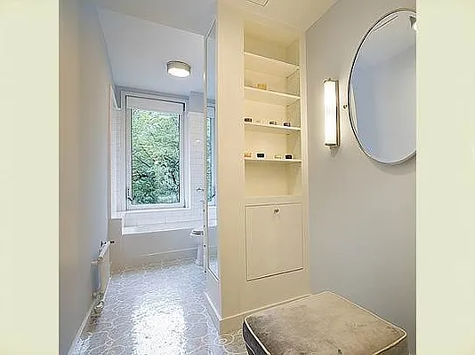 Sold by Stribling | media 15