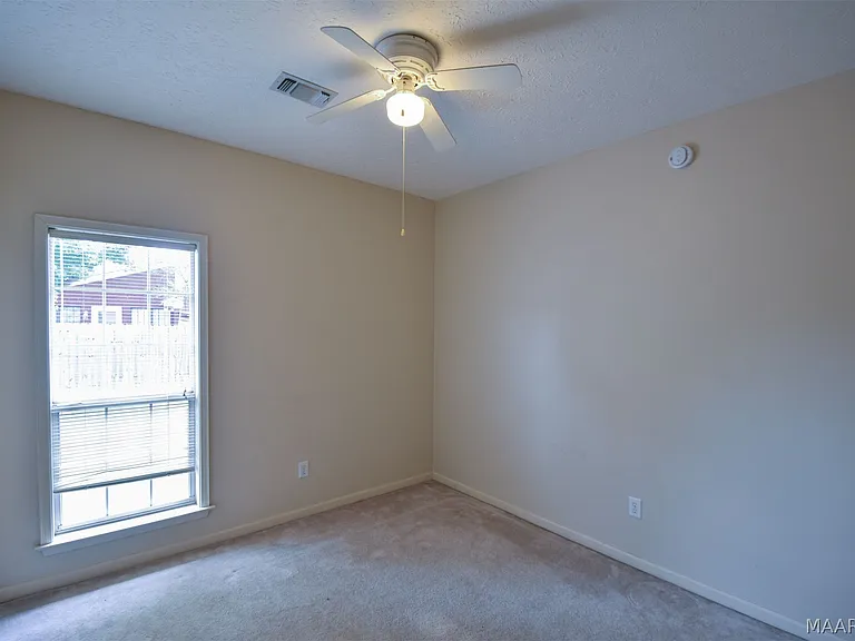 1691 Rambling Brook Ln — Photo 38