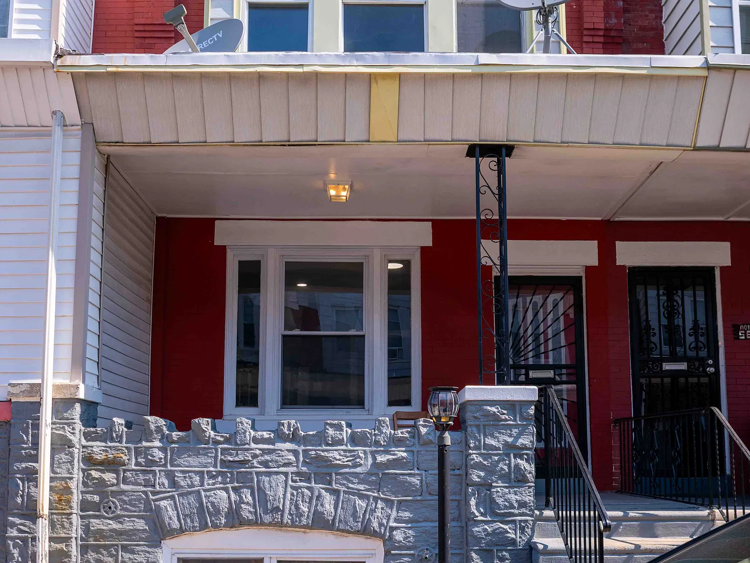 3 bed, 1098 sqft, $1,500 — Photo 1