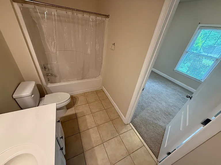 1803 Thomas Pointe Trce — Photo 5