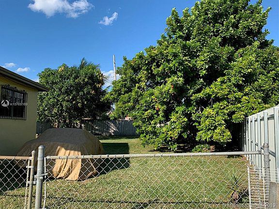 3rd image of 3801 NW 196th St