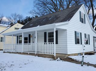 1302 Campbell St, Valparaiso, IN 46385