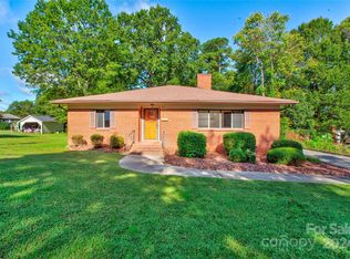61 Winecoff Ave NE, Concord, NC 28025