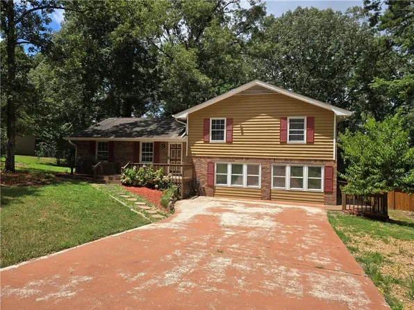 32 Timber Trl SW, Cartersville, GA 30120