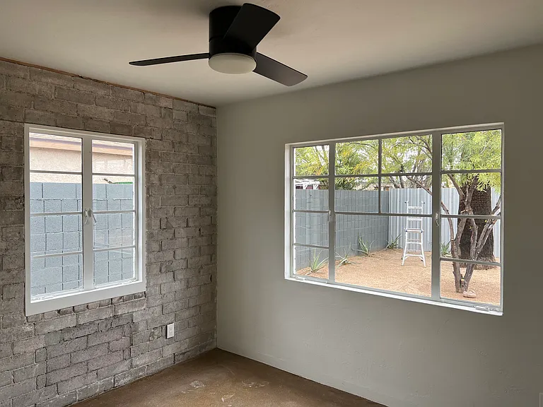 1414 E Palm Ln — Photo 15
