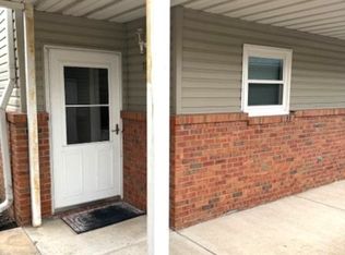 721 Broadmeadow Rd #101, Rantoul, IL 61866