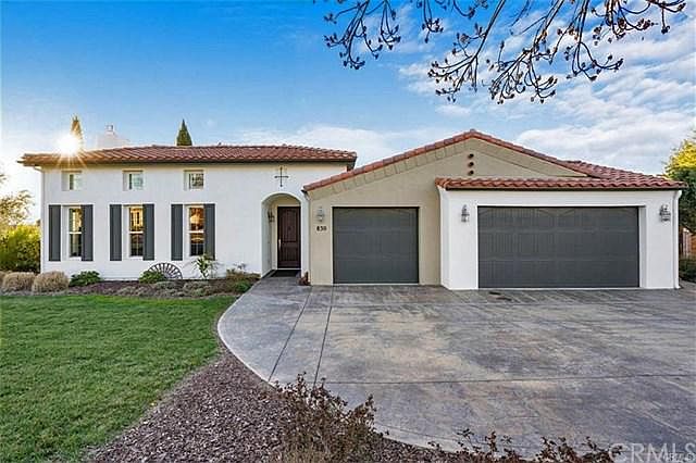 1st image of 830 Hacienda Cir