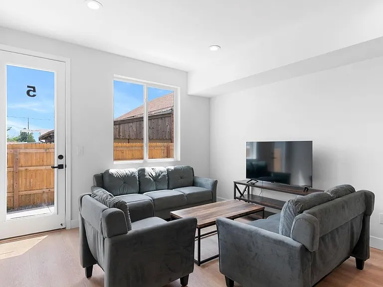 1330 Sheridan Blvd #6 — Photo 12