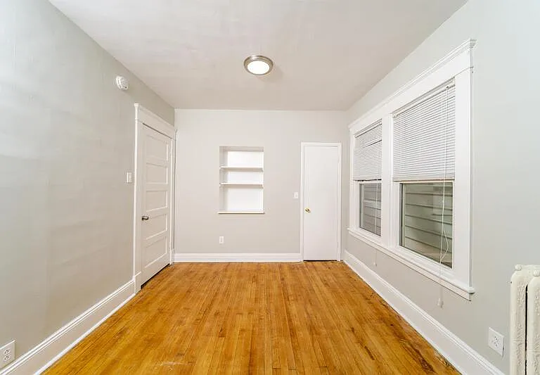 504 Morris St #1 — Photo 9