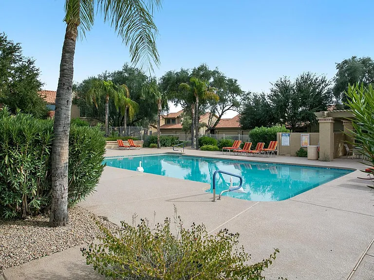 7769 E Joshua Tree Ln — Photo 18