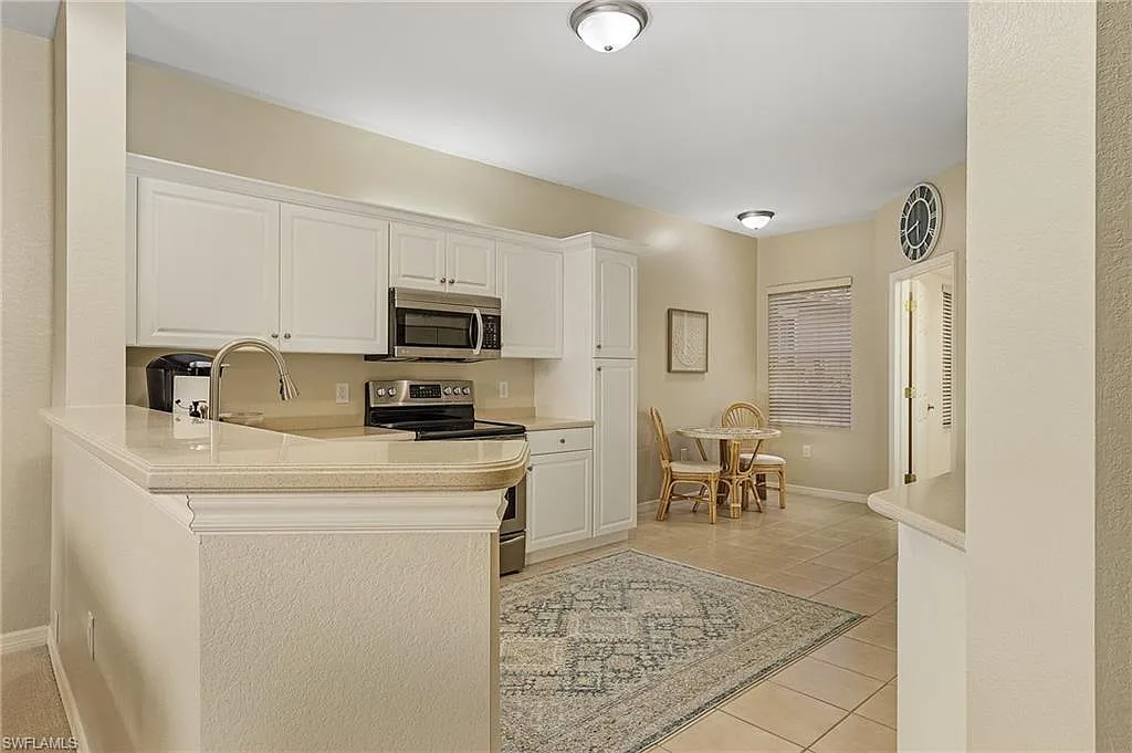 3 bed, 2.0 bath, 1567 sqft, $5,995 — Photo 3