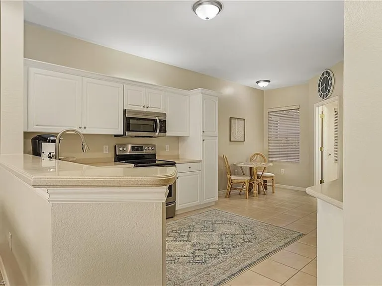 20051 Seagrove St #1202 — Photo 3
