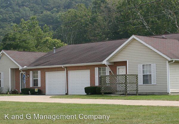 1st image of 534 Huron Dr W APT C