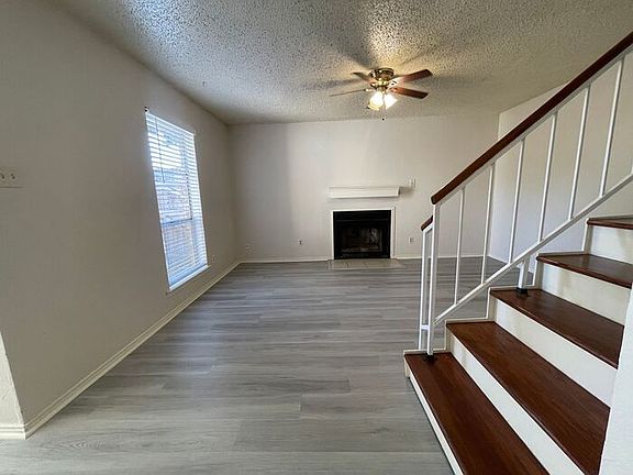 3rd image of 5524 Lewis Crossing Ct Unit C