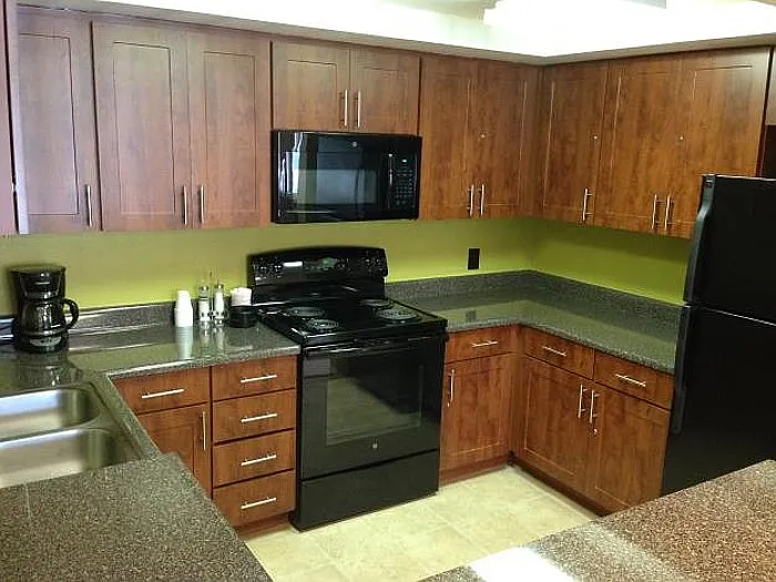 7840 Woodman Ave — Photo 6