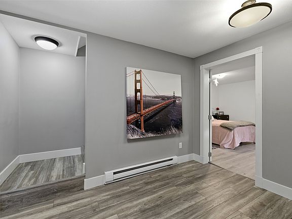 2nd image of 500 Lester Rd Unit 9