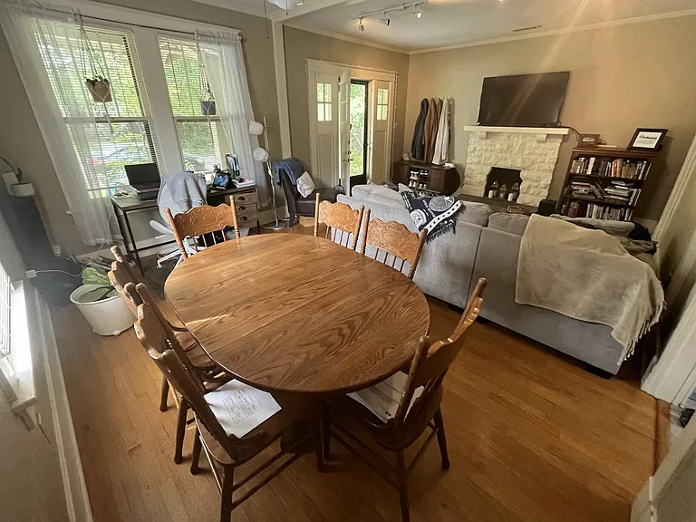 2080 Lee Pl — Photo 3