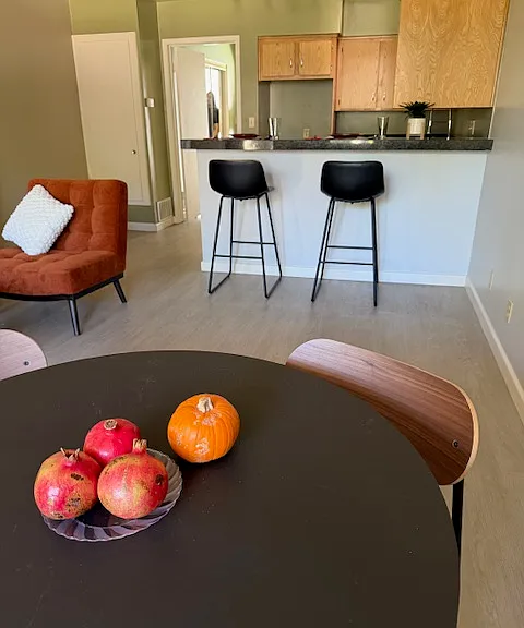 Bonita Terrace Apartments — Photo 16