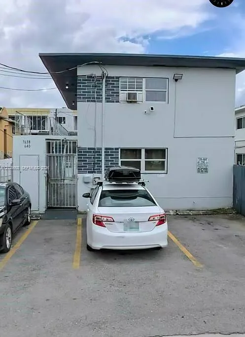 7638 N Miami Ave #1