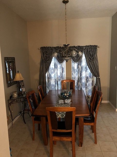 1st image of 203 Skyview Dr