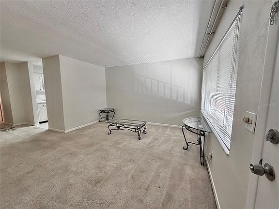 3rd image of 2344 Shelley St APT 12