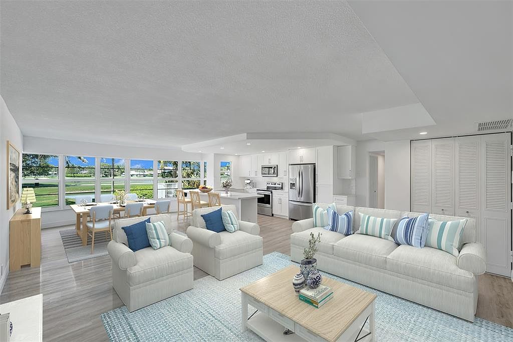 2500 NE 48th Ln #103