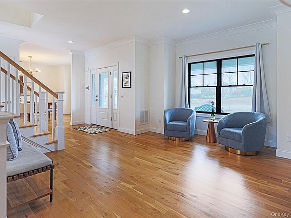 5th image of 3225 Stanley Road