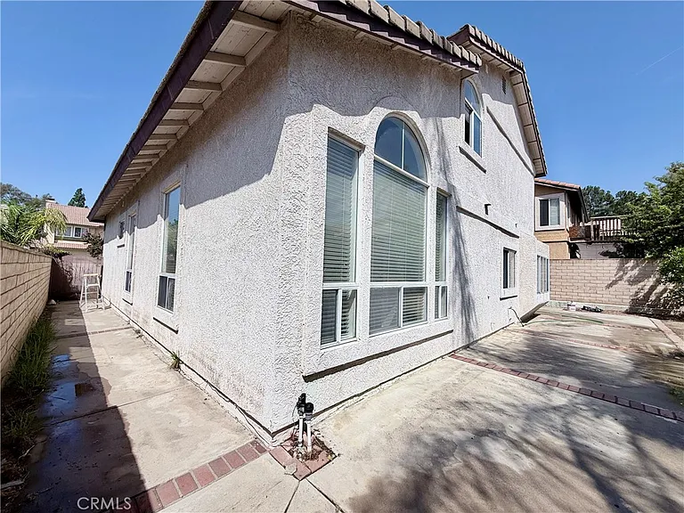 11426 Lomello Way — Photo 25