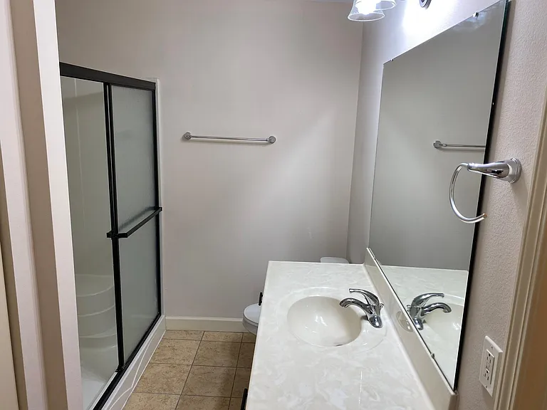 1020 Notting Hill Ct — Photo 20