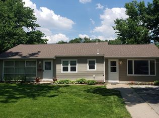 2404 11th Ave SE, Cedar Rapids, IA 52403