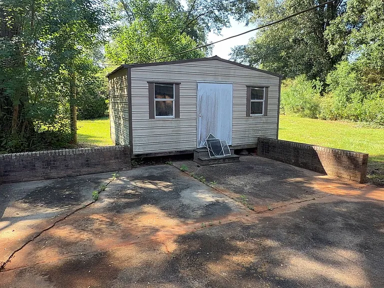 2245 Mobile Rd — Photo 15
