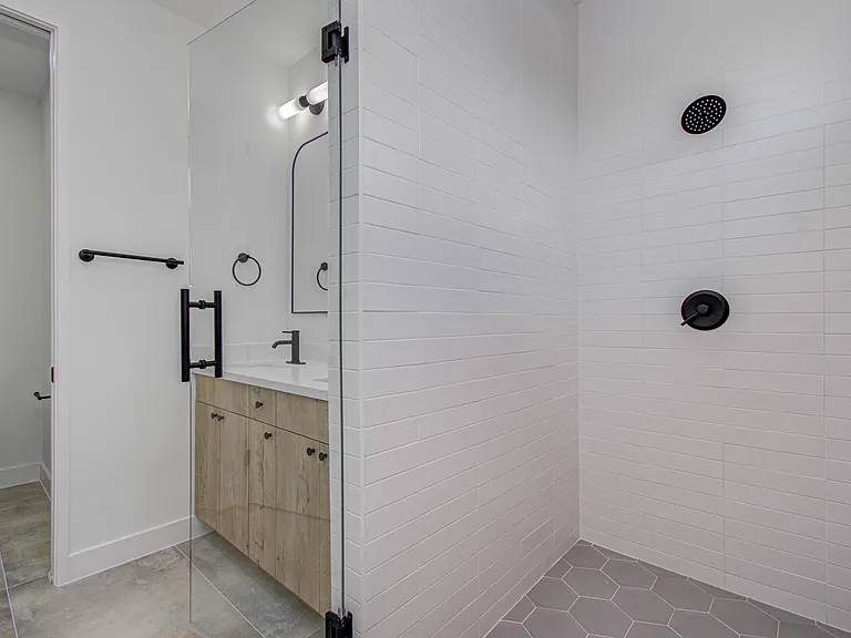 1308 Tarley St #A — Photo 20