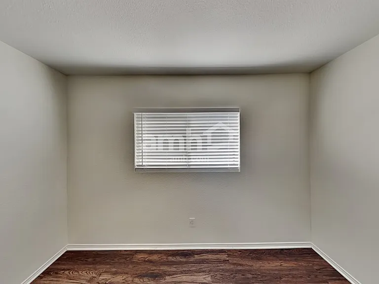 217 N Willow Way — Photo 12