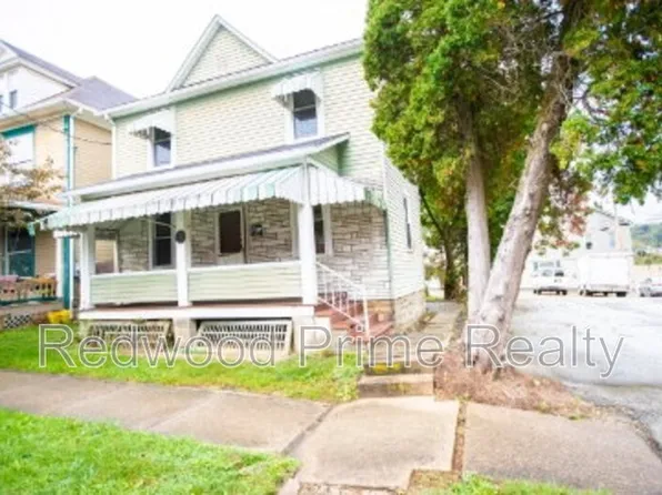 605 Coleman Ave, Johnstown, PA 15902