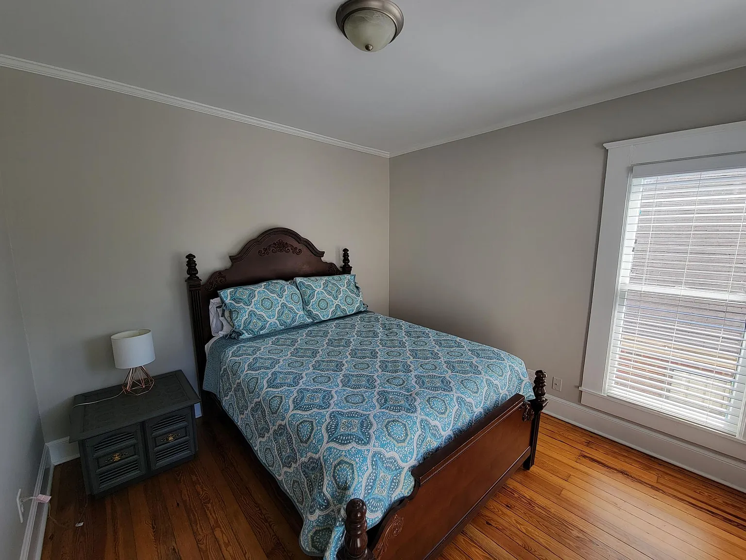 3 bed, 2073 sqft, $2,000 — Photo 4